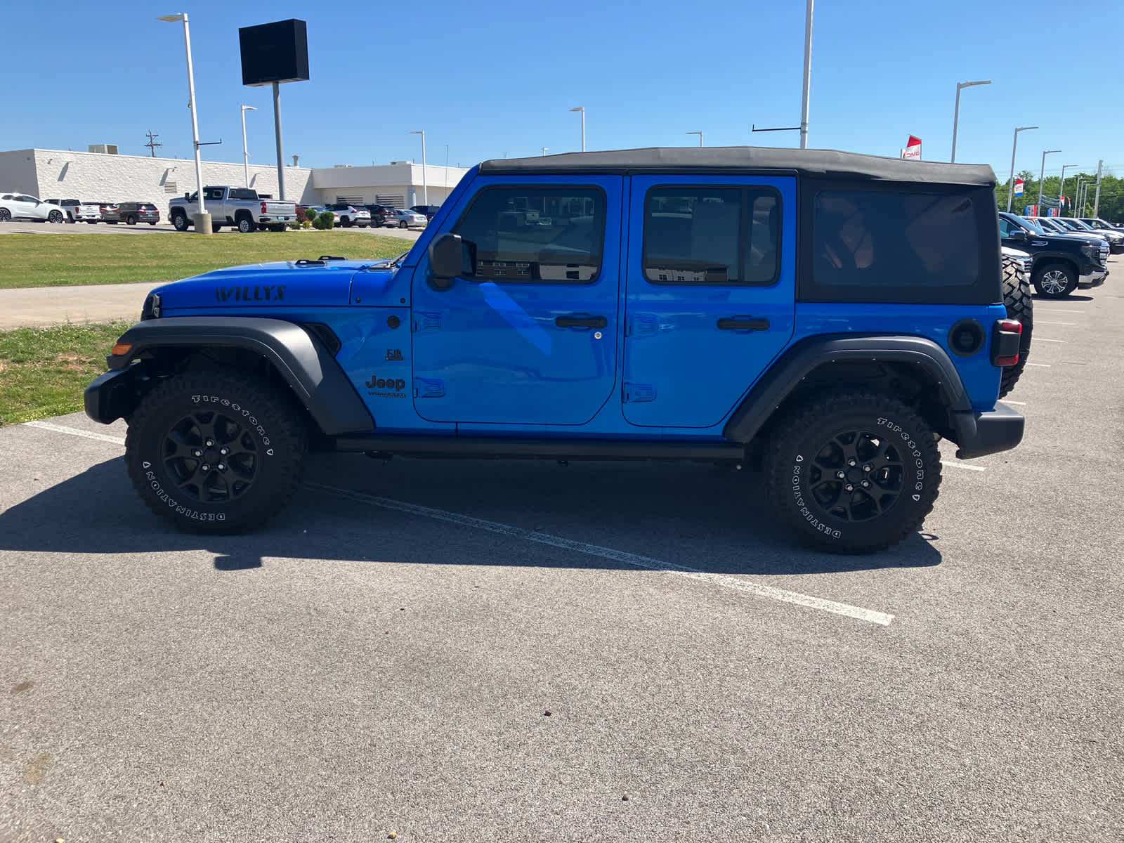 2022 Jeep Wrangler Unlimited Willys