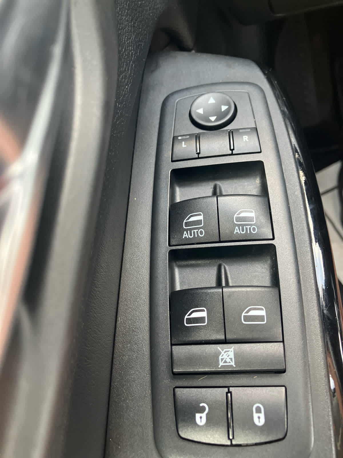 2020 Jeep Cherokee Altitude