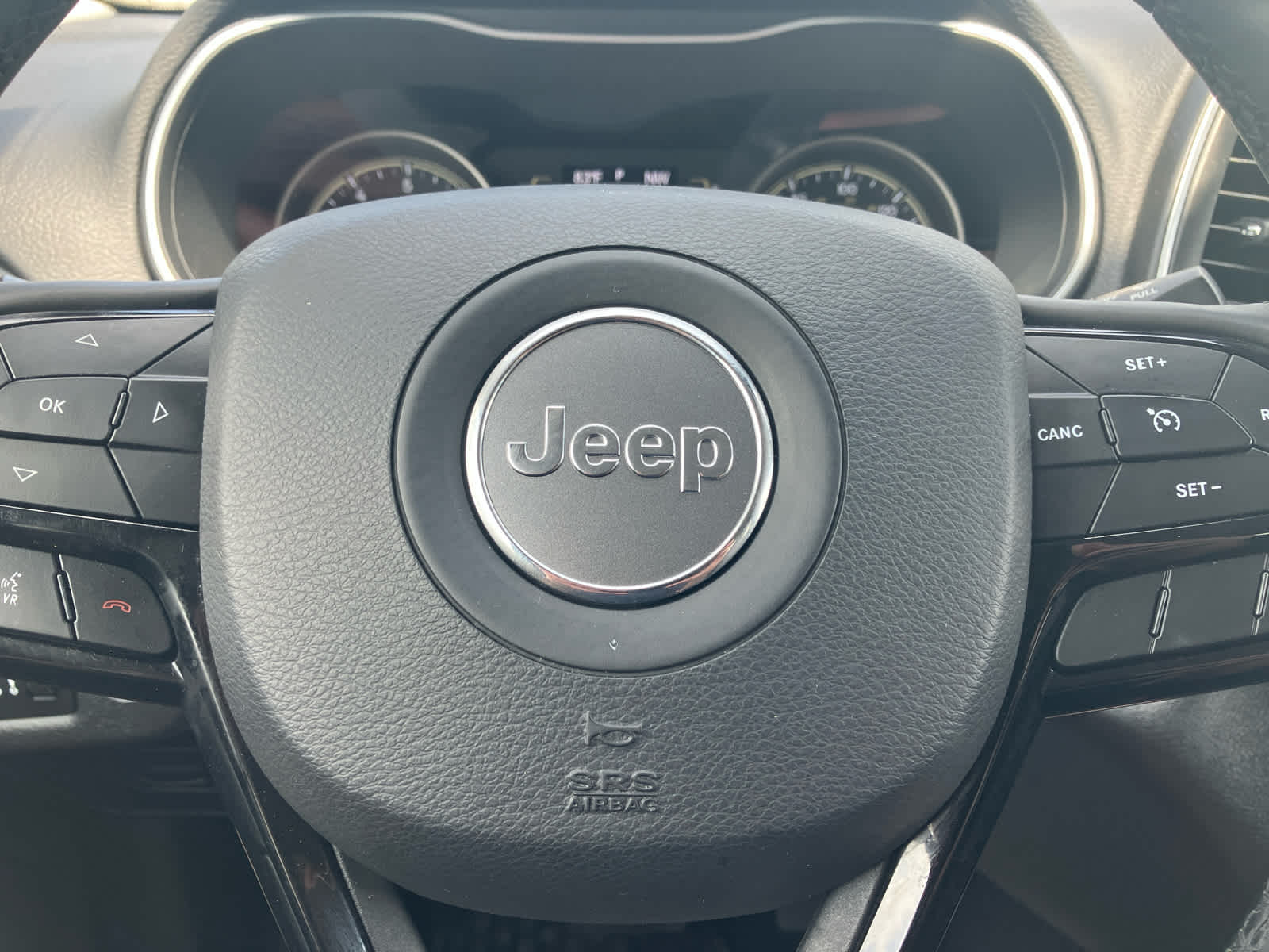 2020 Jeep Cherokee Altitude