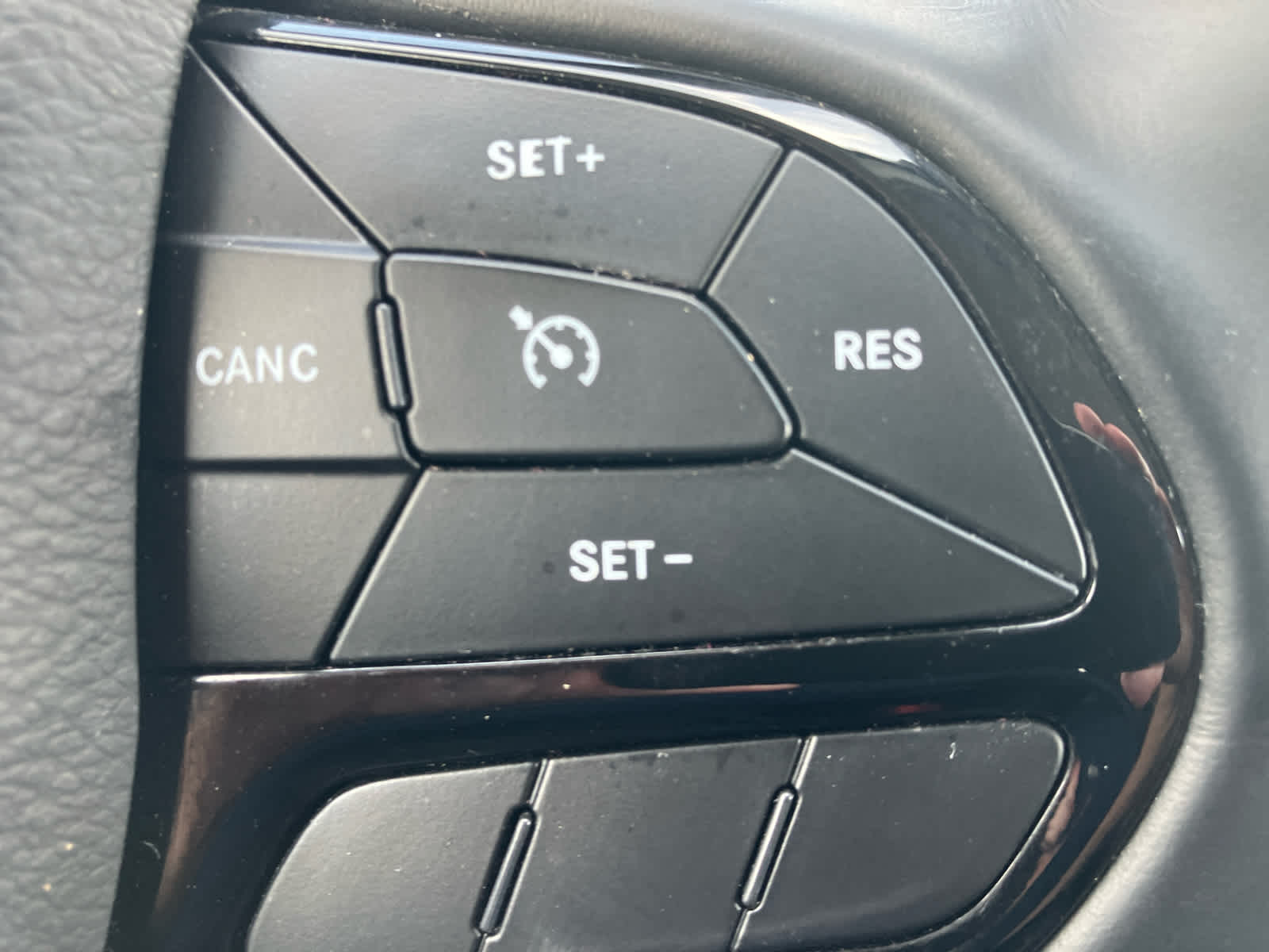 2020 Jeep Cherokee Altitude