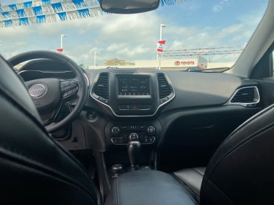 2020 Jeep Cherokee Altitude