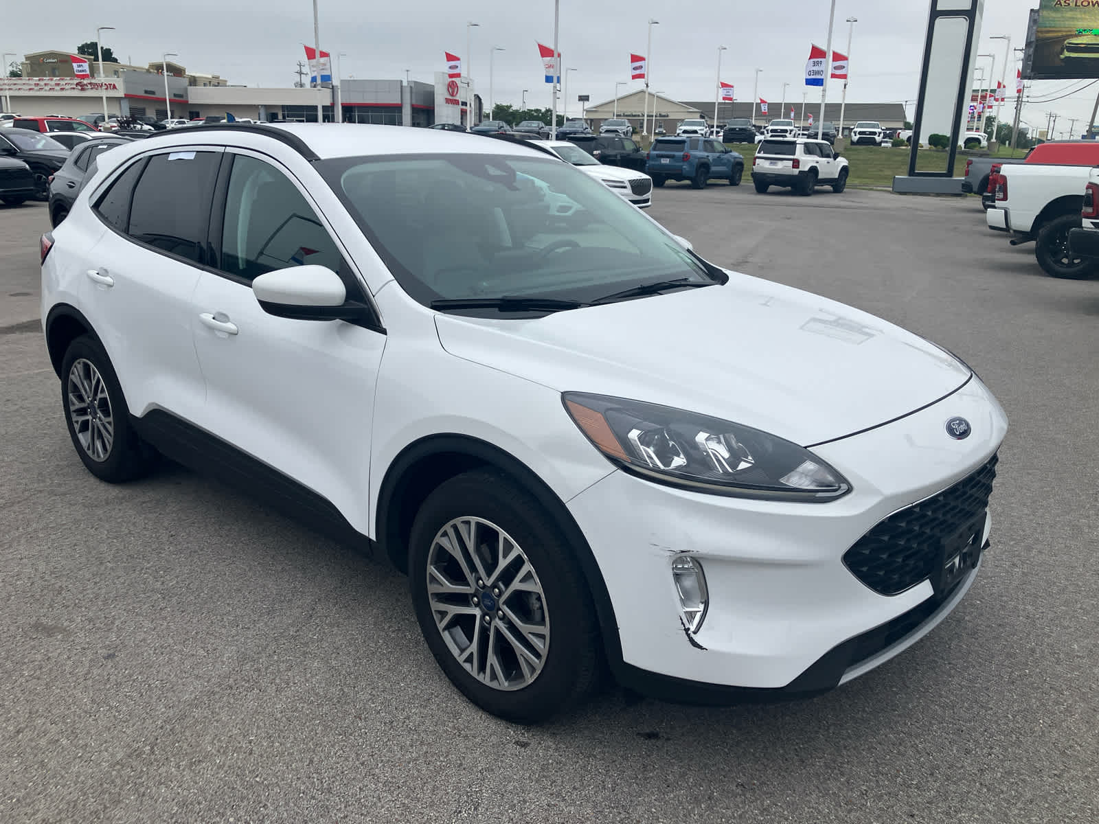 2022 Ford Escape SEL
