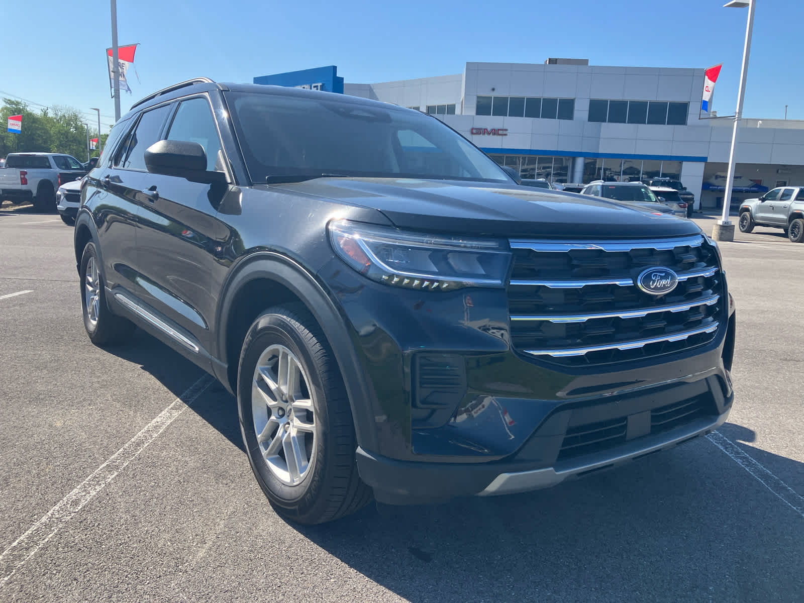 2025 Ford Explorer Active