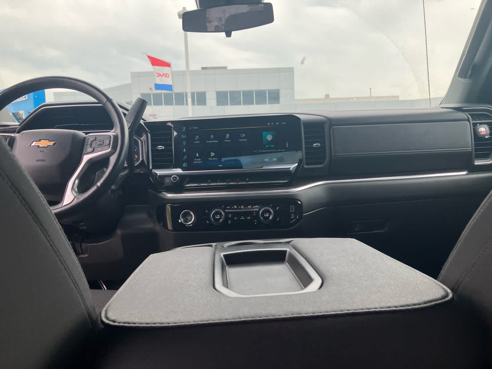 2022 Chevrolet Silverado 1500 LT (2FL)