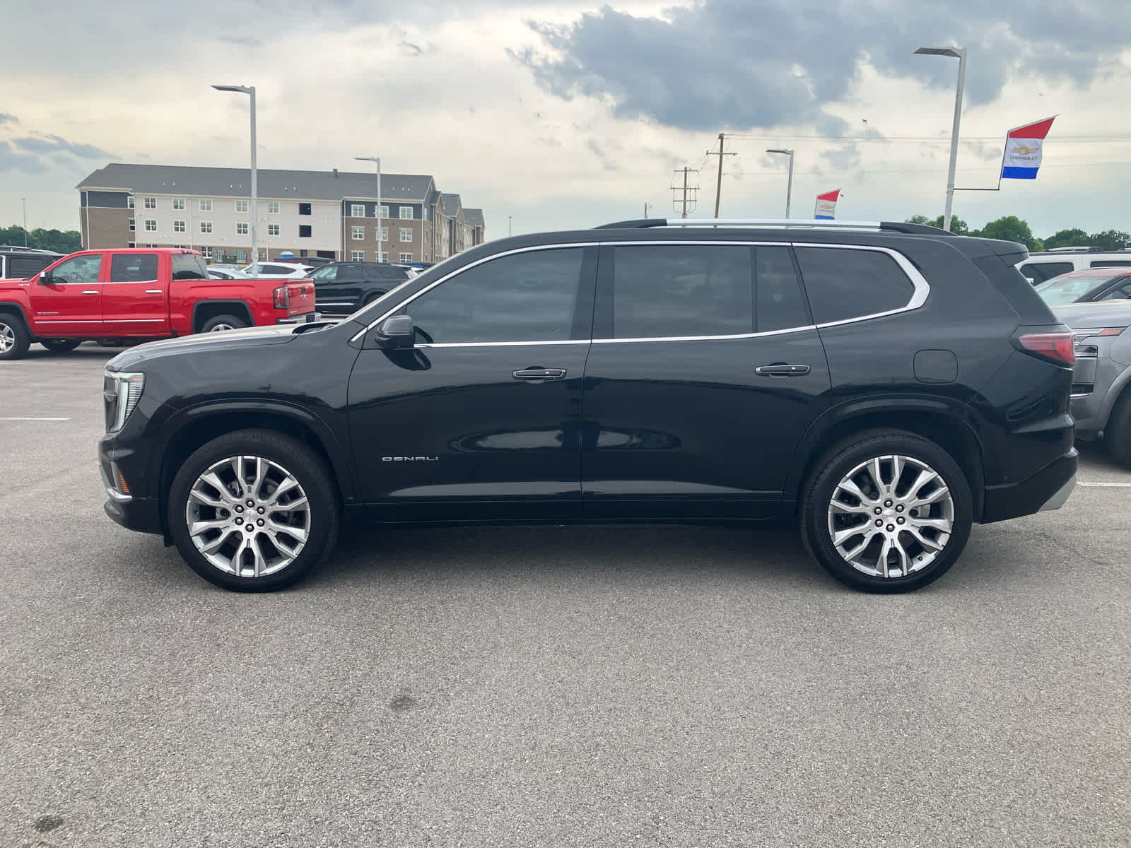 2025 GMC Acadia Denali