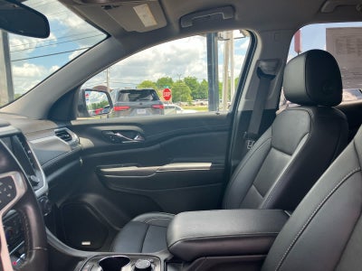2021 GMC Acadia SLT