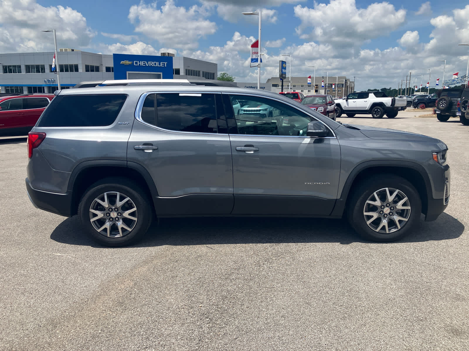 2021 GMC Acadia SLT