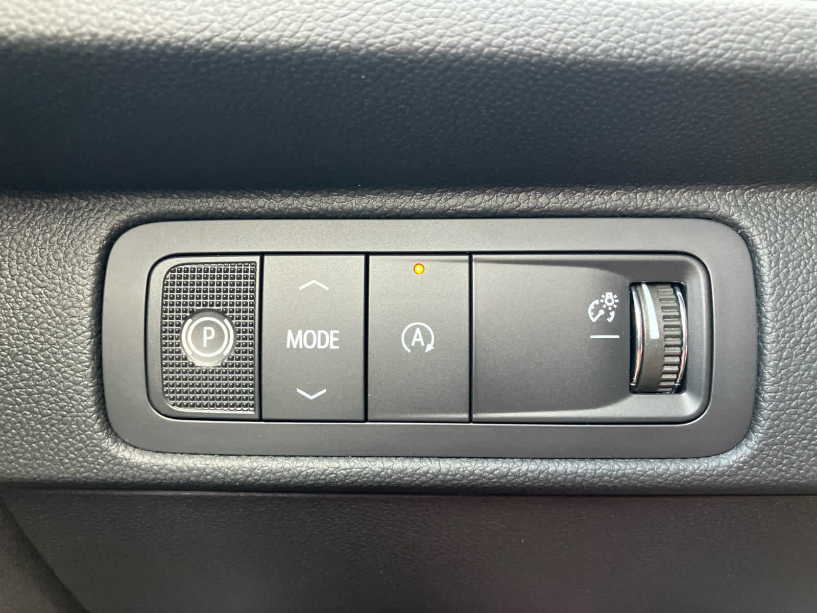 2027 Chevrolet Traverse LT - Photo 16