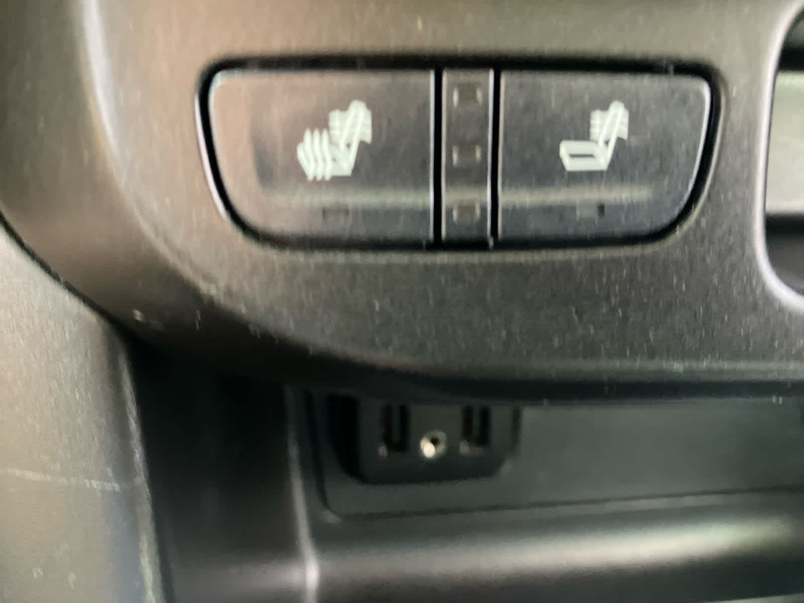 2021 GMC Canyon 4WD AT4 w/Leather