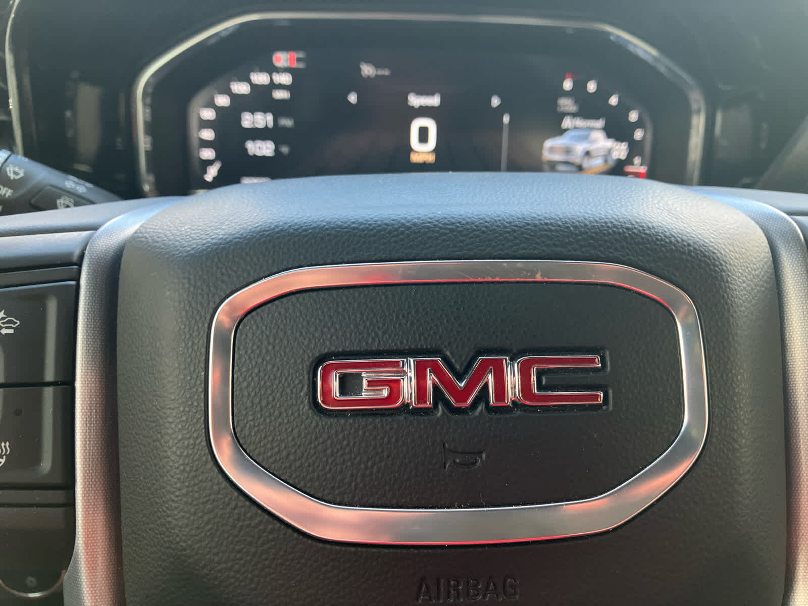 2025 GMC Sierra 1500 SLE