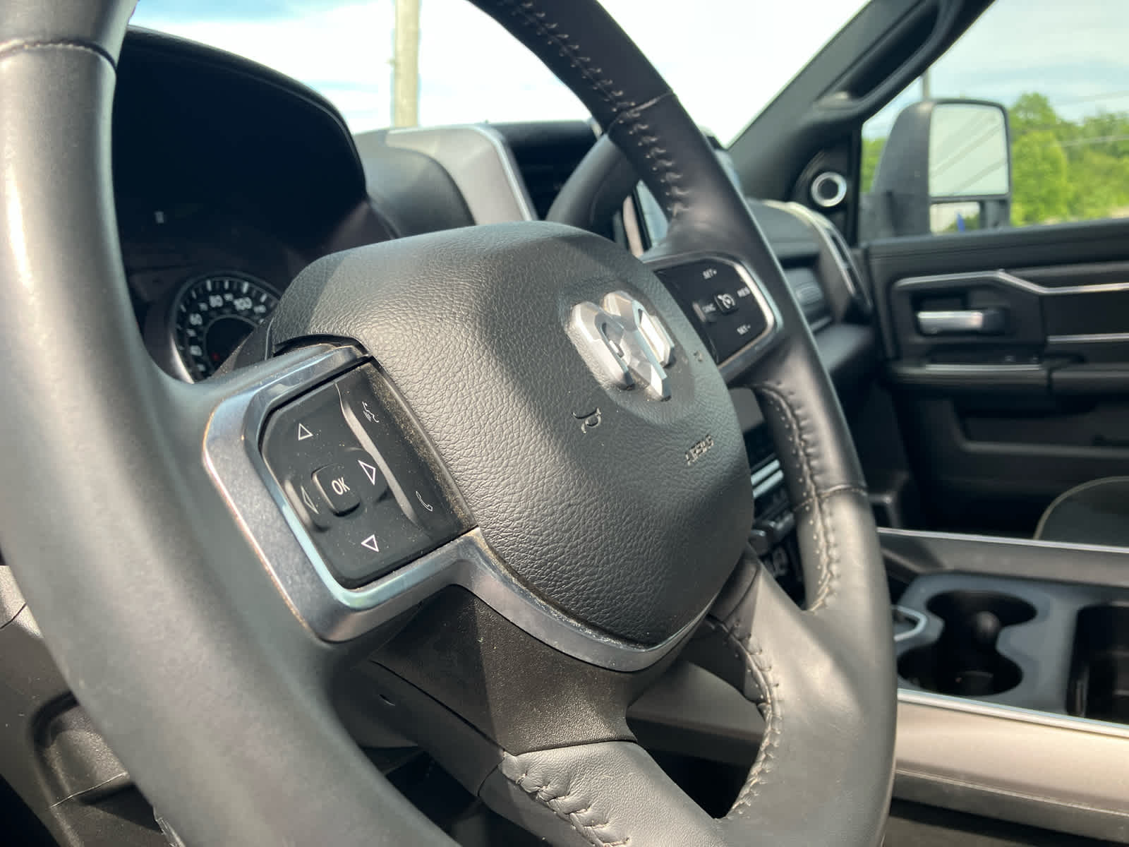 2024 RAM 3500 Laramie