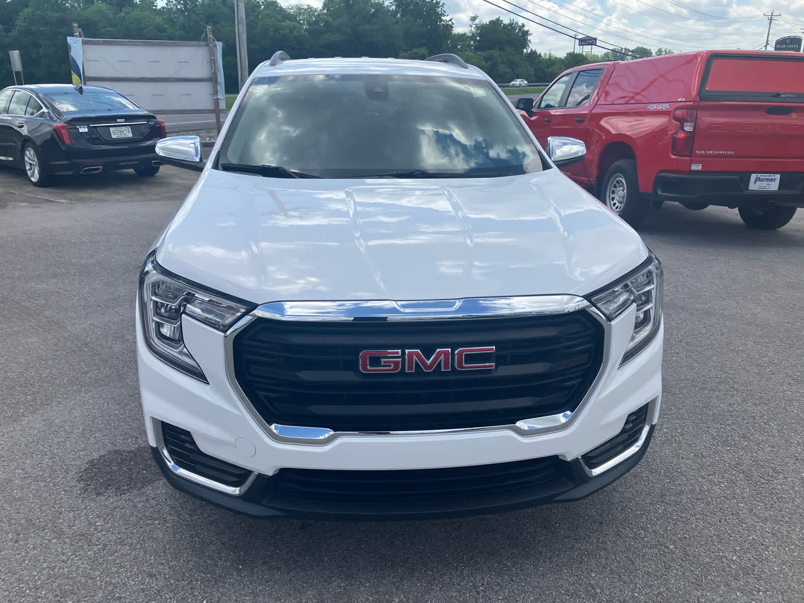 2022 GMC Terrain SLE