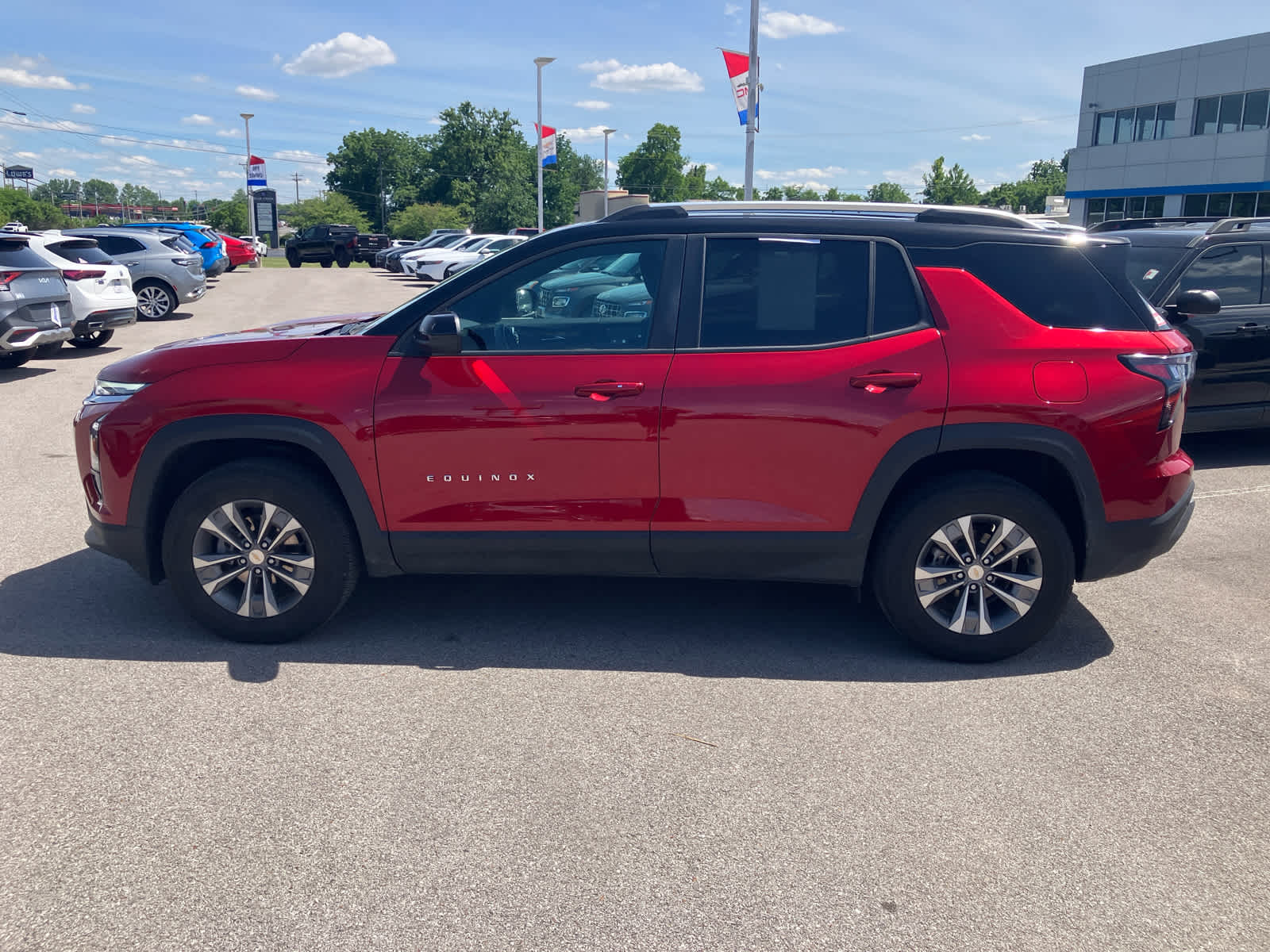 2025 Chevrolet Equinox LT