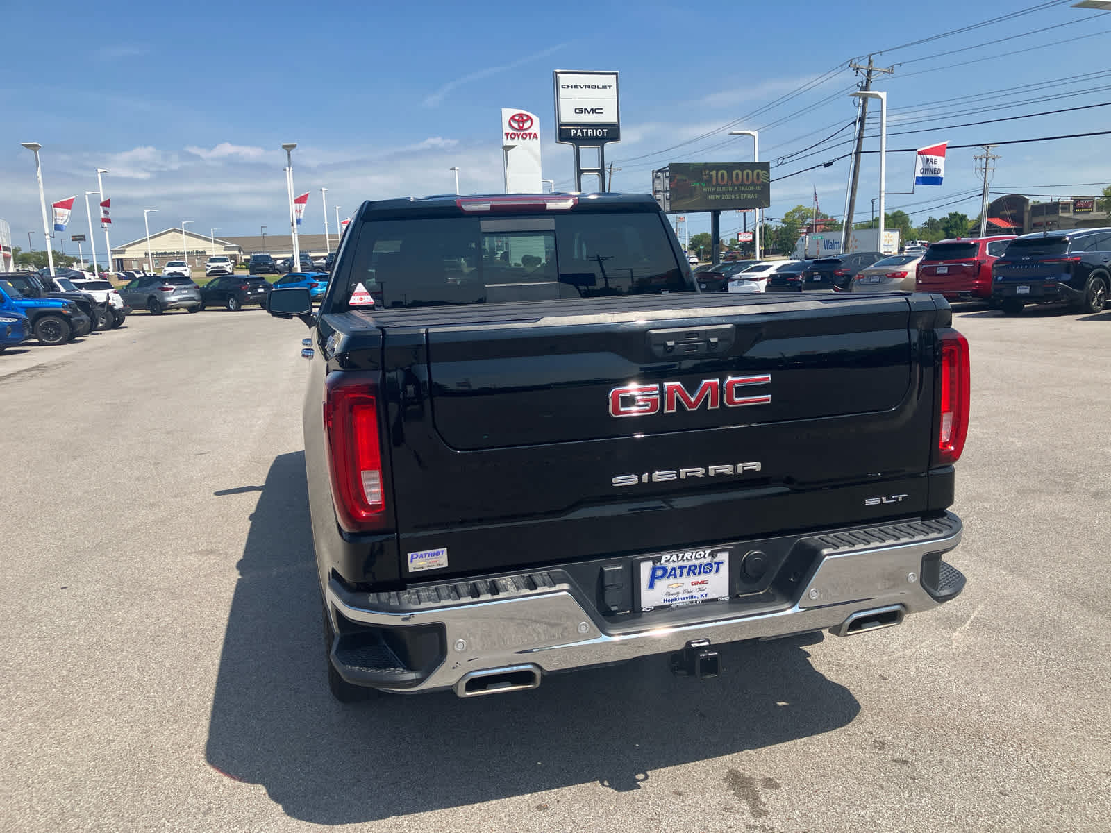 2024 GMC Sierra 1500 SLT