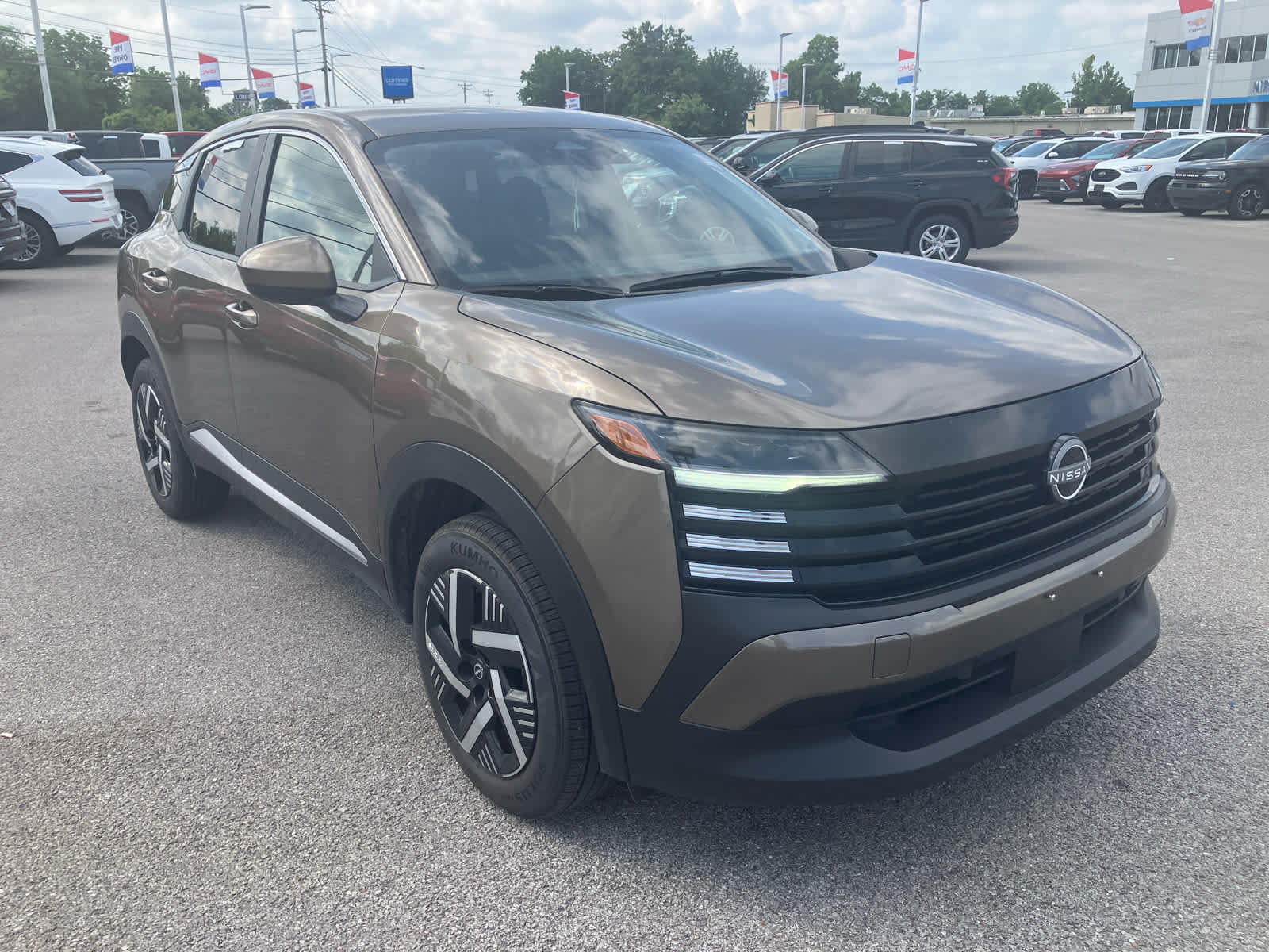 2025 Nissan Kicks SV