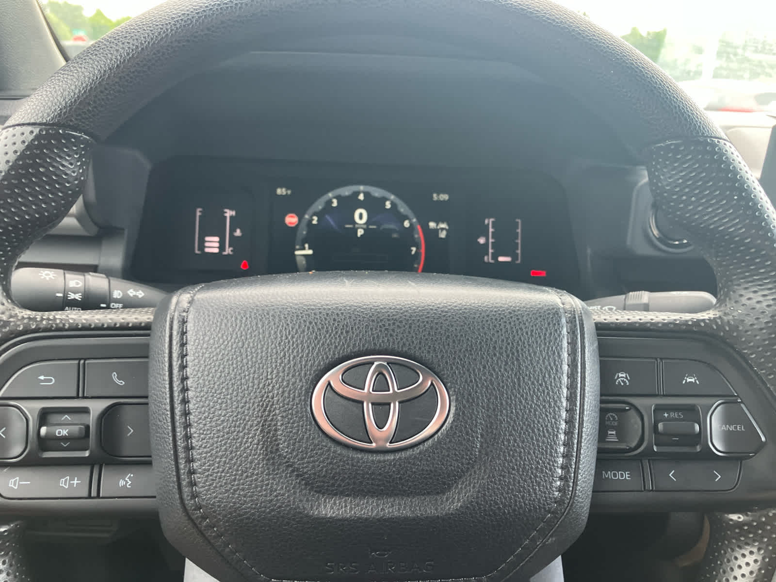 2024 Toyota Tacoma 4WD SR5