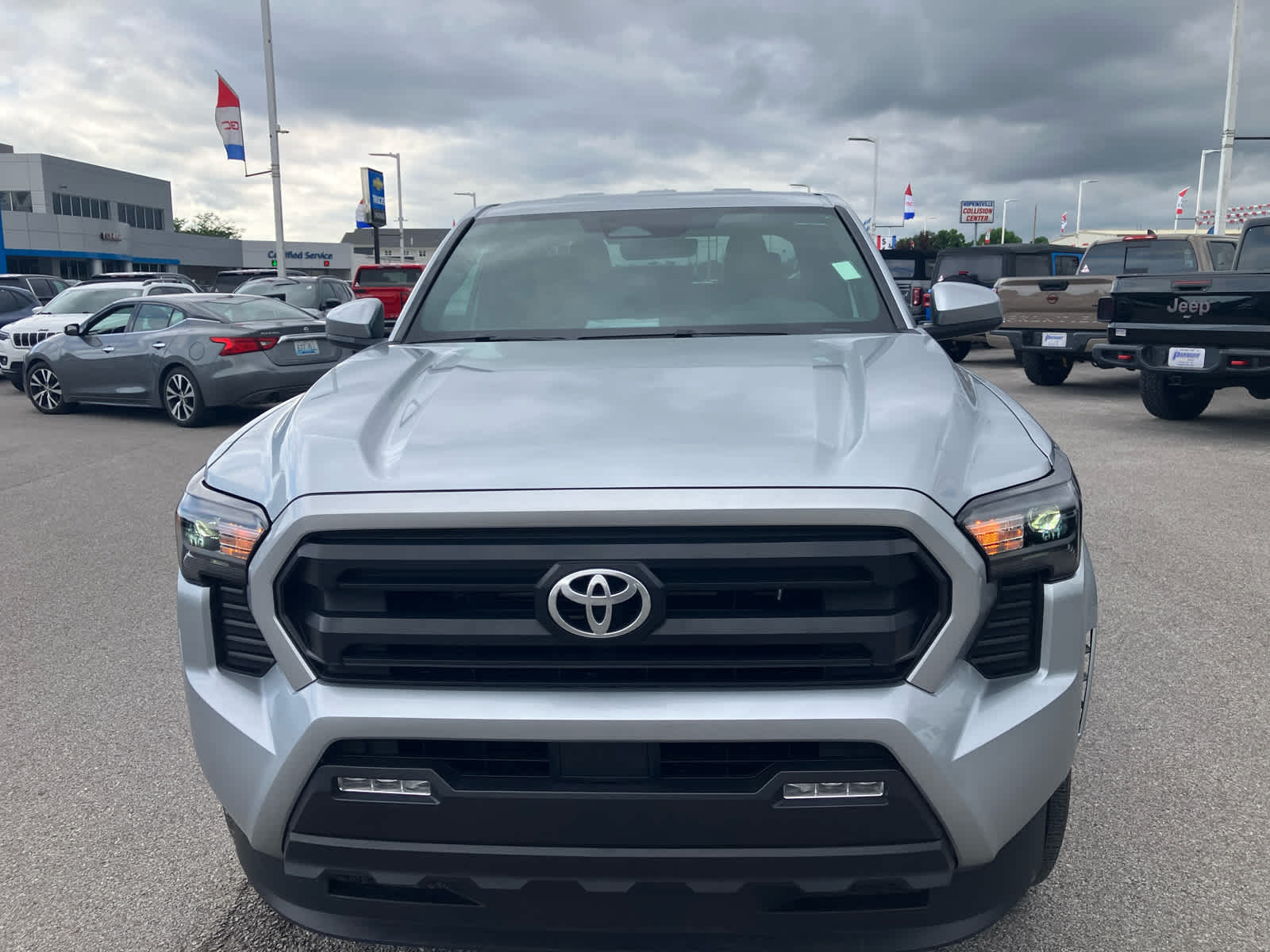 2024 Toyota Tacoma 4WD SR5