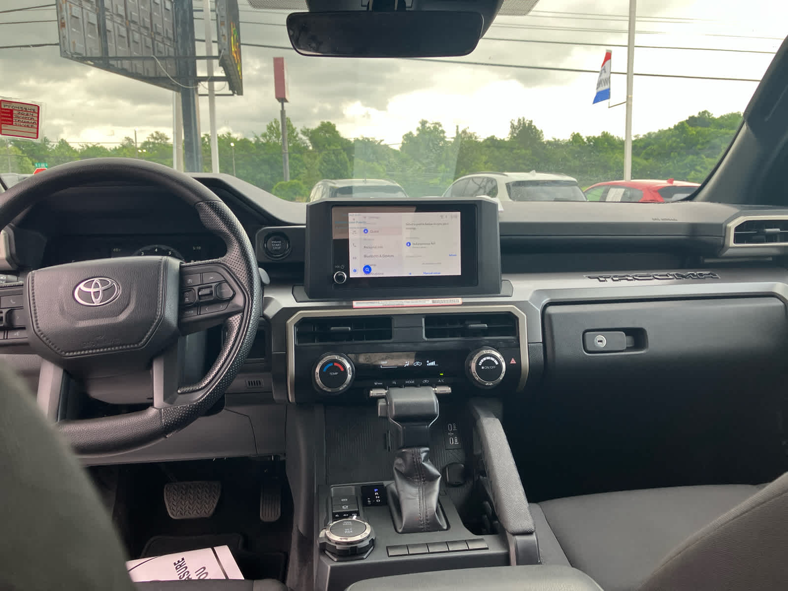2024 Toyota Tacoma 4WD SR5