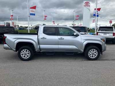 2024 Toyota Tacoma 4WD SR5