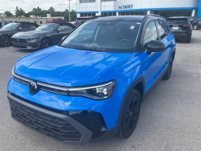 2025 Volkswagen Taos SE Black
