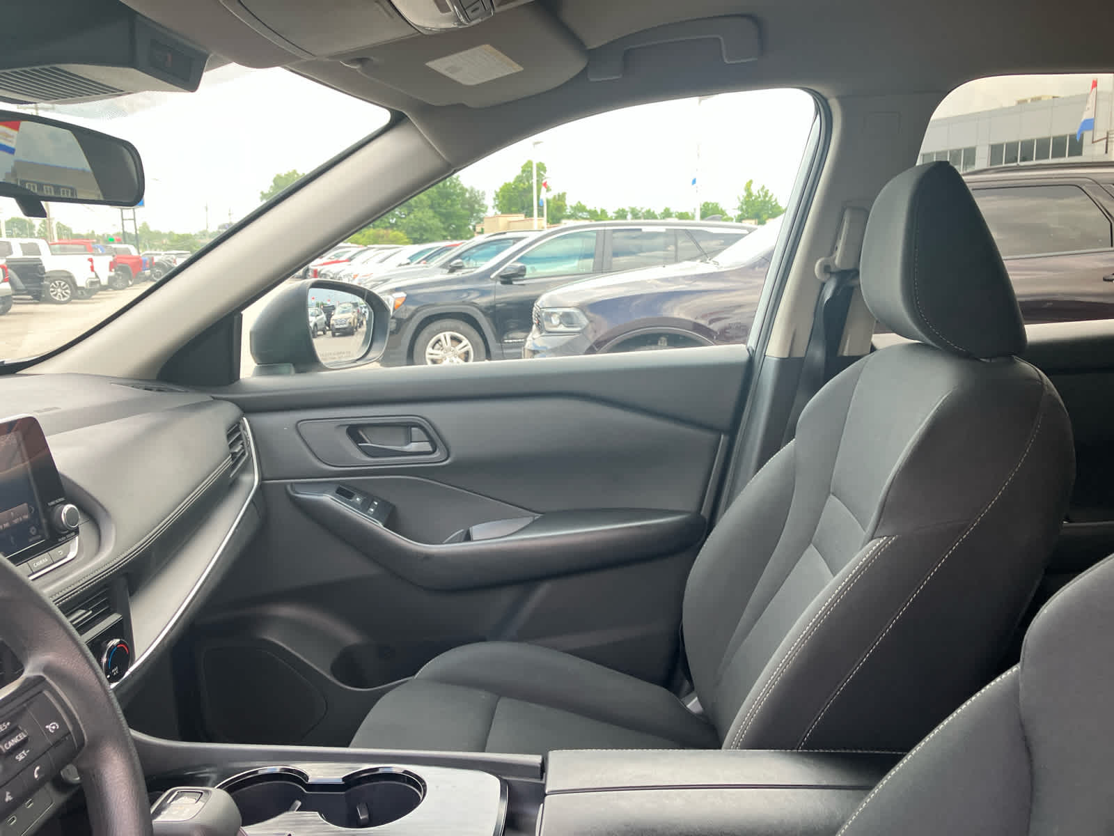 2024 Nissan Rogue S