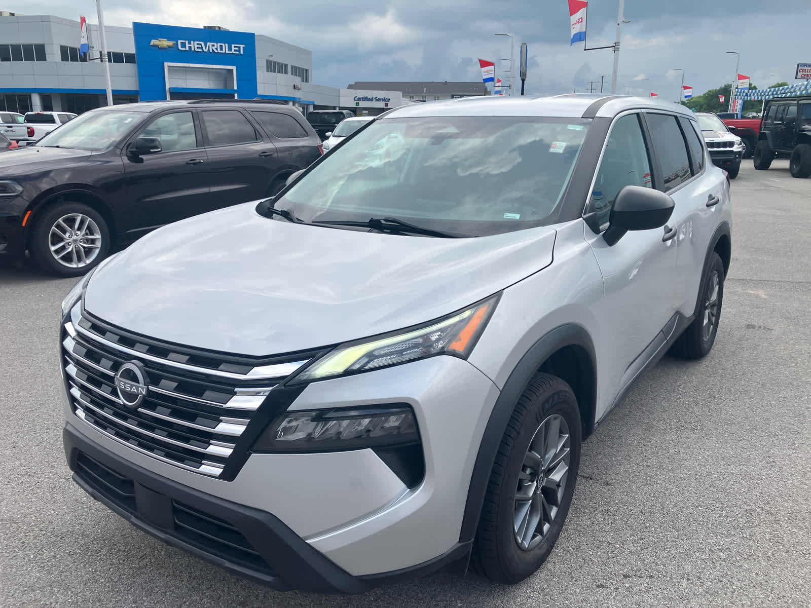 2024 Nissan Rogue S