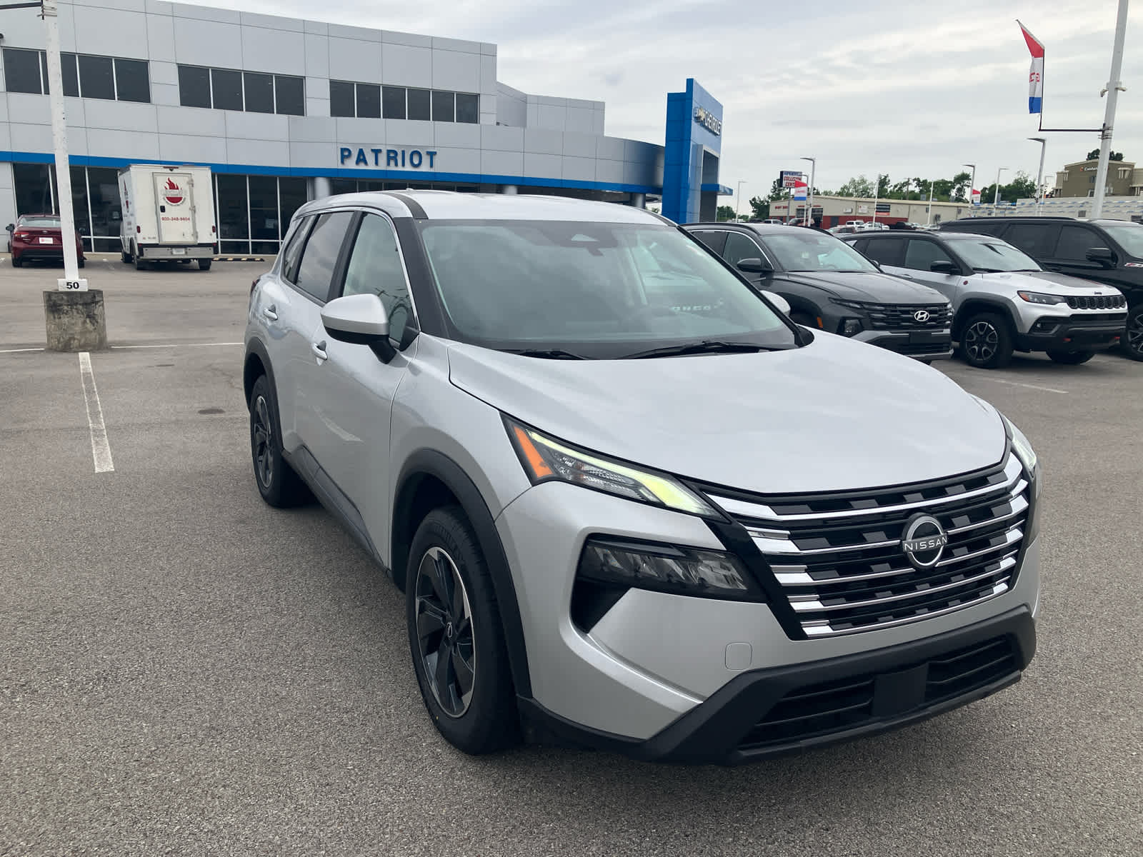 2025 Nissan Rogue SV