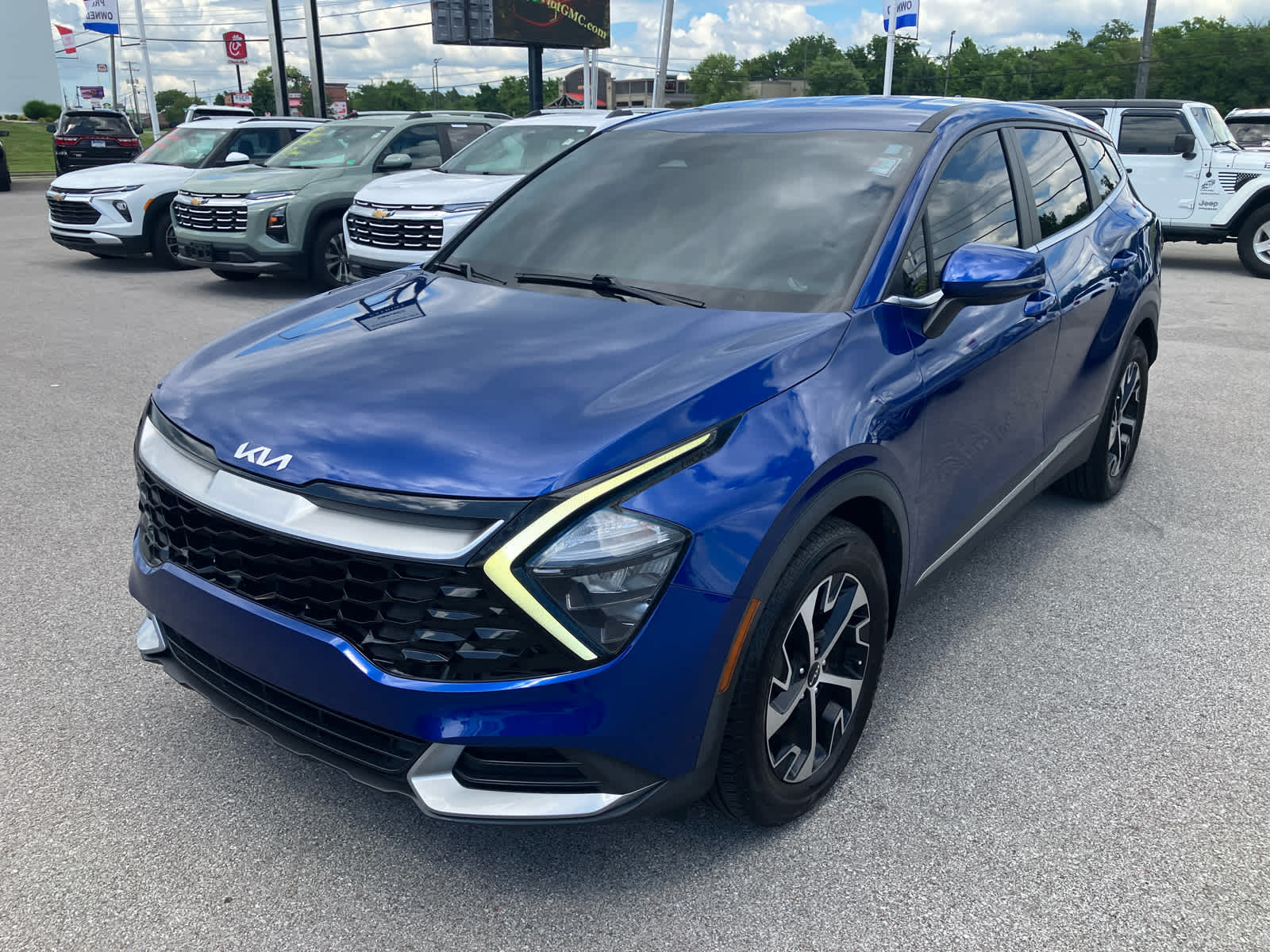 2023 Kia Sportage EX