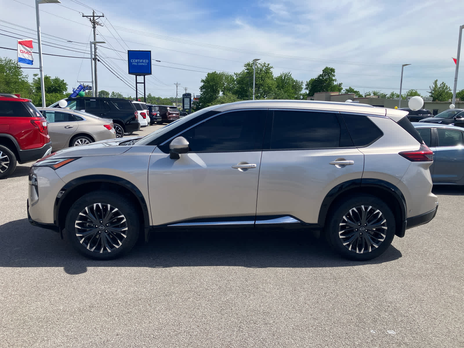 2024 Nissan Rogue Platinum