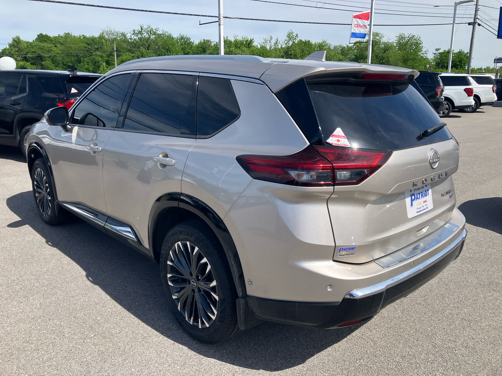 2024 Nissan Rogue Platinum