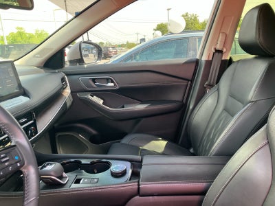 2024 Nissan Rogue Platinum