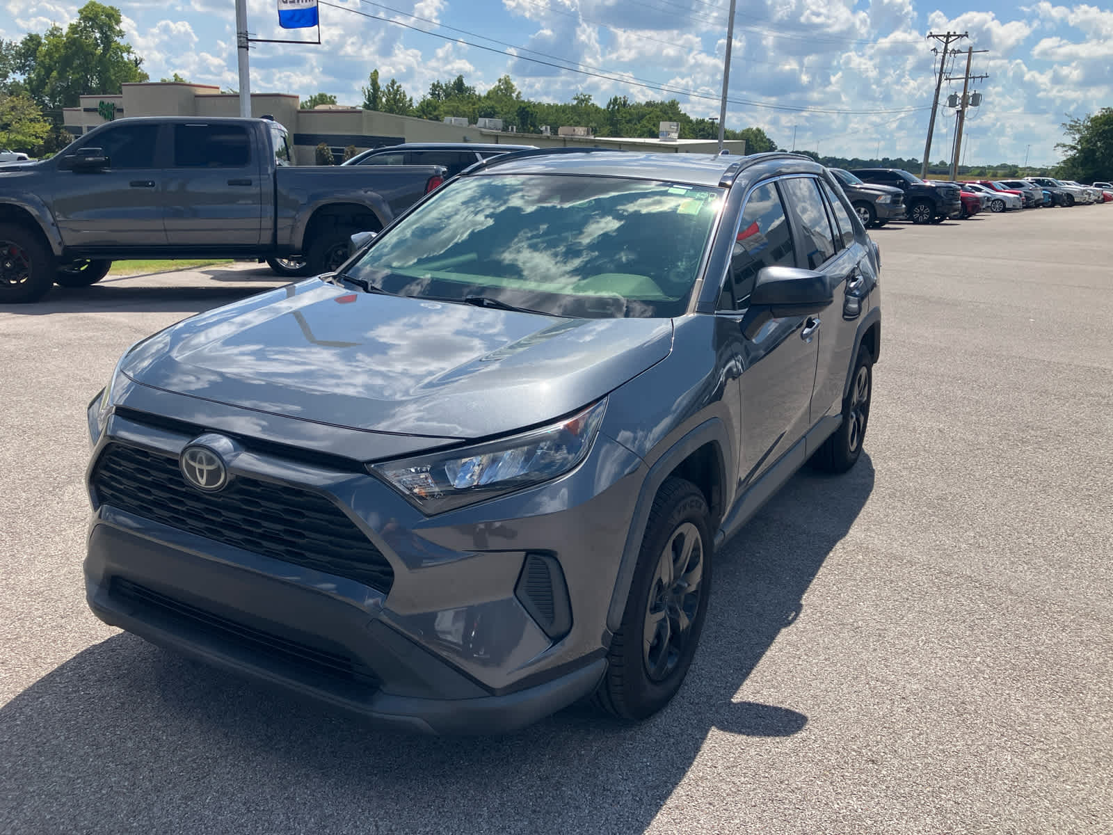 2020 Toyota RAV4 LE