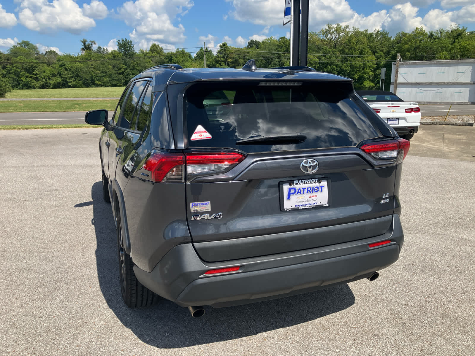 2020 Toyota RAV4 LE