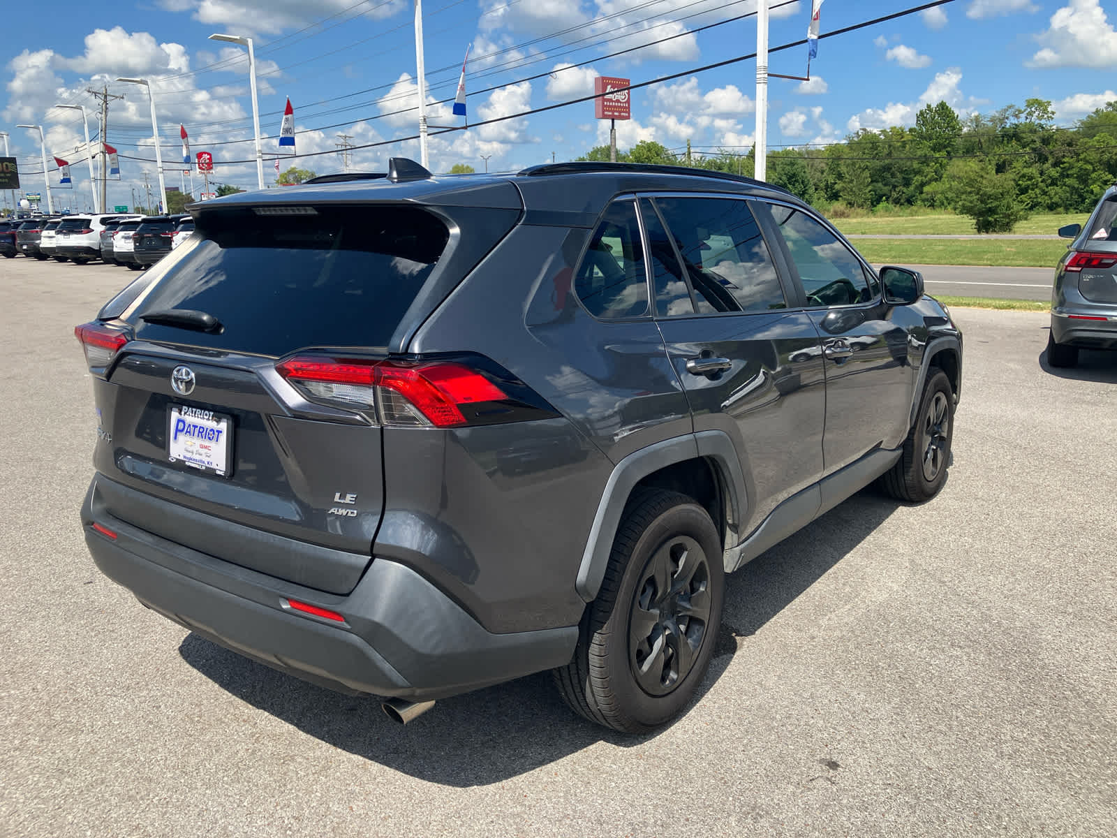2020 Toyota RAV4 LE