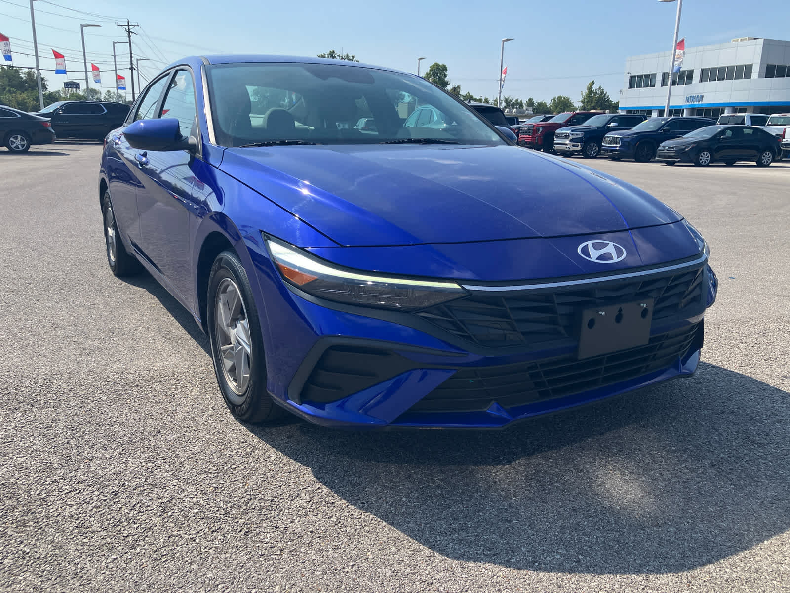 2024 Hyundai Elantra SE