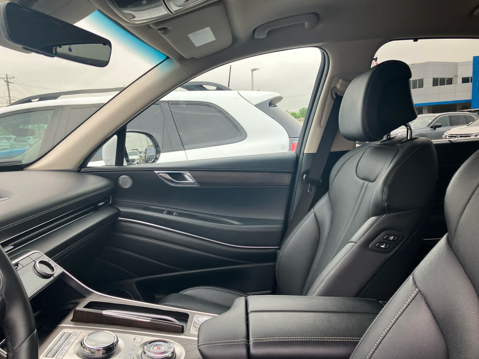 2024 Genesis GV80 4DR AWD 2.5