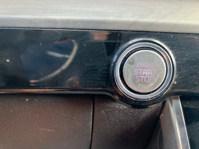 2023 Kia Carnival SX