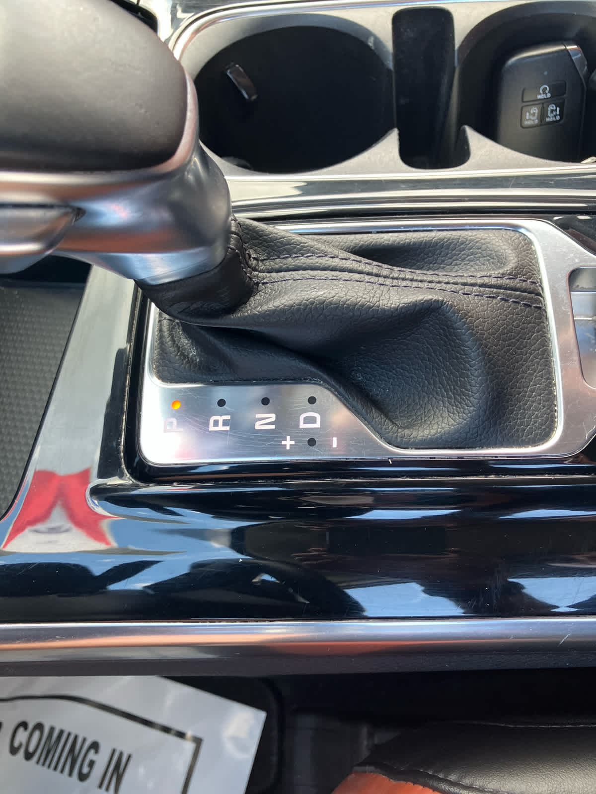 2023 Kia Carnival SX