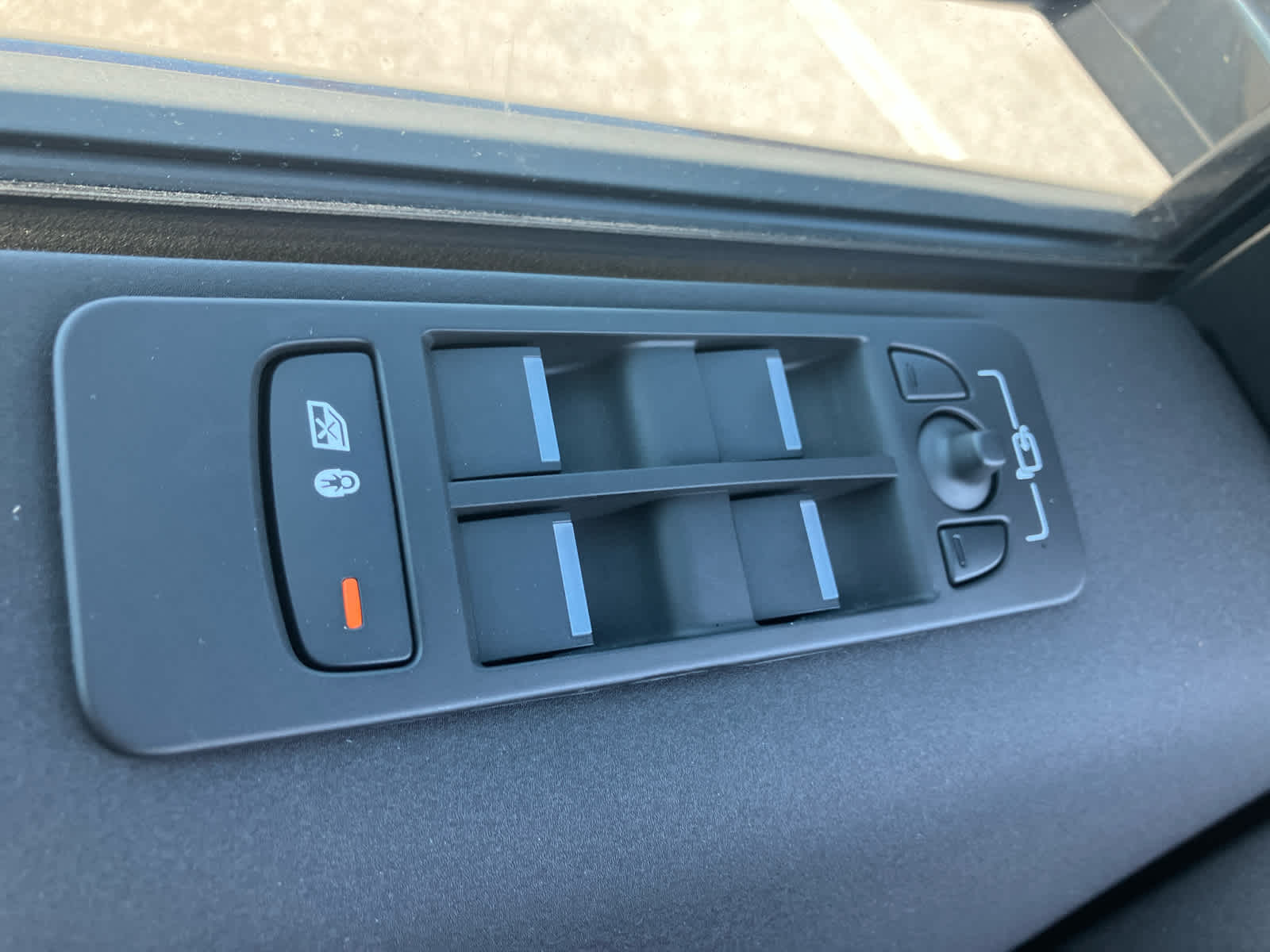 2025 Land Rover Discovery Sport S