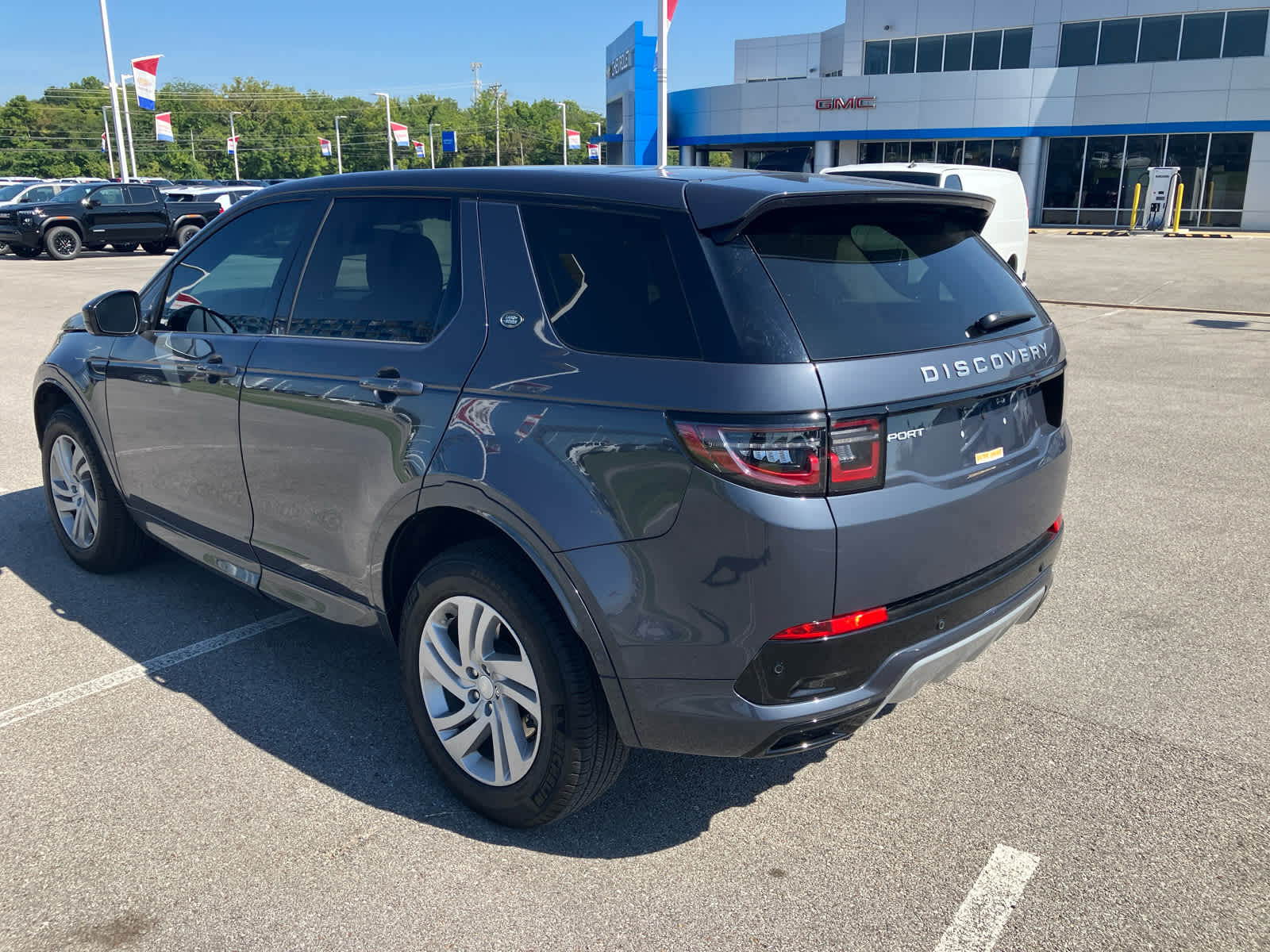 2025 Land Rover Discovery Sport S