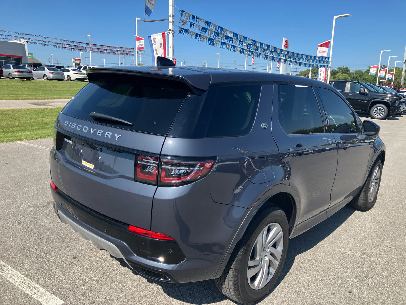 2025 Land Rover Discovery Sport S